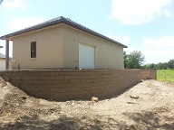 Pearland, Texas Retaining Wall, Step System, Travertine, Drainage System, Fire Pit, Fire Place