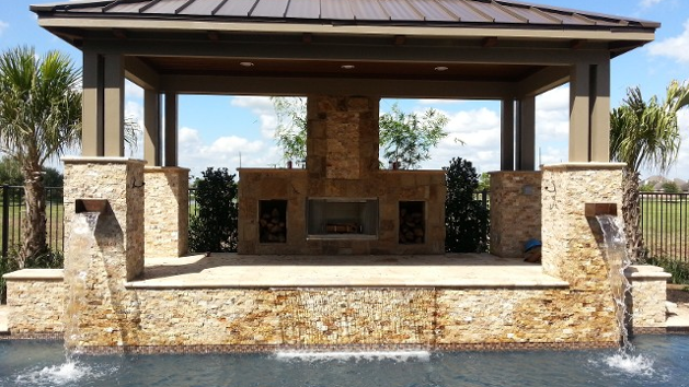 League City, Texas, Pergola, Belgard Interlocking Pavers, And Free Standing Retaining Wall